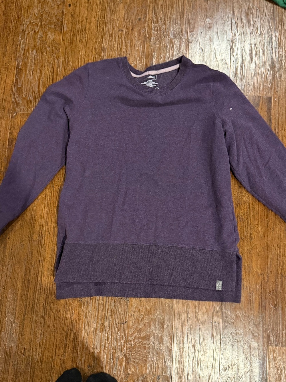 Women’s LL Bean crew neck sweatshirt large